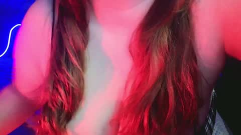 Nancy 3 online show from January 12, 2:19 pm