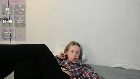 Sabrina  online show from October 19, 4:02 am