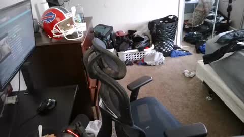 BubblebuttBdn online show from September 10, 7:25 pm