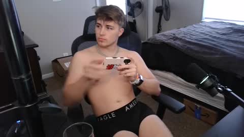 BubblebuttBdn online show from October 10, 8:08 pm