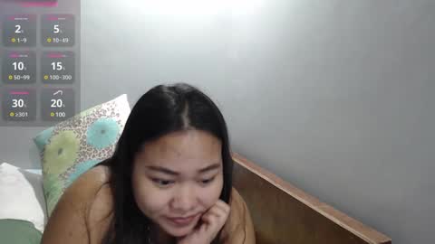 Snapshot of bubblebuttpinay chatting on February 23, 9:11 am Sunshine online show from February 23, 9:11 am