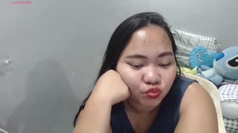 Snapshot of bubblebuttpinay chatting on November 16, 2:55 pm Sunshine online show from November 16, 2:55 pm