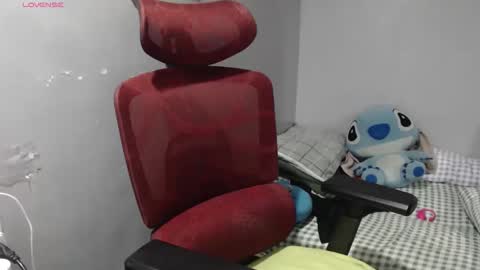 Snapshot of bubblebuttpinay chatting on February 20, 6:26 am Sunshine online show from February 20, 6:26 am