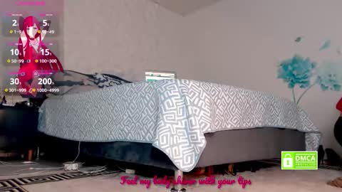 Snapshot of bubblebuttveronica chatting on October 28, 3:54 am Nylon queen genuine model who bring pantyhose on chaturbate for first time the others just copy my room for money online show from October 28, 3:54 am