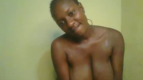 Snapshot of bubblie_bae chatting on December 17, 6:58 pm Bobbie online show from December 17, 6:58 pm