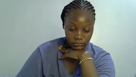 bubbly_ass30 online show from April 13, 11:59 am