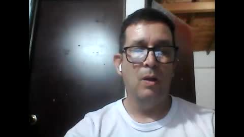 Snapshot of buchs32 chatting on September 9, 2:55 am buchs32 online show from September 9, 2:55 am