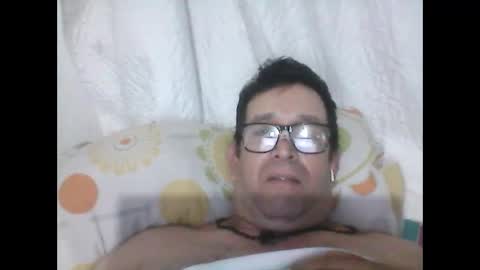 Snapshot of buchs32 chatting on October 13, 6:02 am buchs32 online show from October 13, 6:02 am