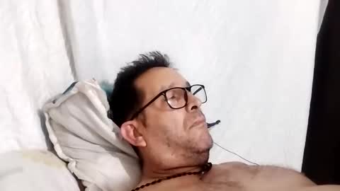 Snapshot of buchs32 chatting on November 22, 4:55 am buchs32 online show from November 22, 4:55 am