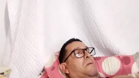 Snapshot of buchs32 chatting on December 20, 5:03 am buchs32 online show from December 20, 5:03 am