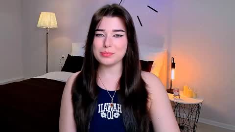 Ari online show from March 30, 1:56 pm