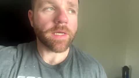Snapshot of buckwild69204 chatting on June 6, 6:12 pm buckwild69204 online show from June 6, 6:12 pm