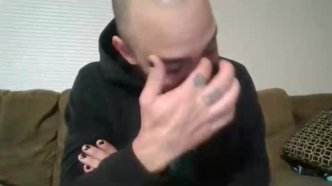 Snapshot of bud42o chatting on December 1, 12:48 am Bud42o online show from December 1, 12:48 am