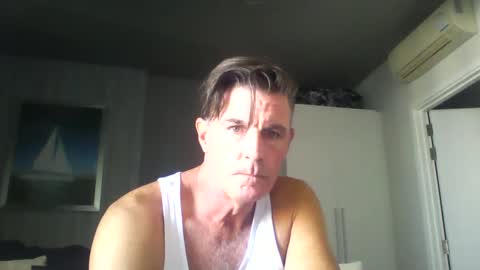 Snapshot of buddiup2 chatting on December 23, 5:39 am buddiup2 online show from December 23, 5:39 am