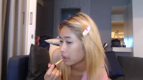 Snapshot of buddiup2 chatting on March 6, 12:52 pm buddiup2 online show from March 6, 12:52 pm