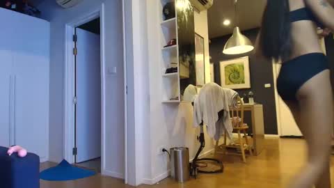 Snapshot of buddiup2 chatting on October 17, 2:30 pm buddiup2 online show from October 17, 2:30 pm