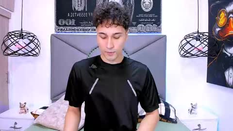 Buddy Whitte online show from April 19, 4:17 pm