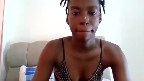 buffybaby_2 online show from February 20, 7:43 am