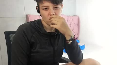 bug2025 online show from September 30, 1:32 am