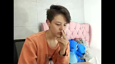 bug2025 online show from October 28, 5:00 am