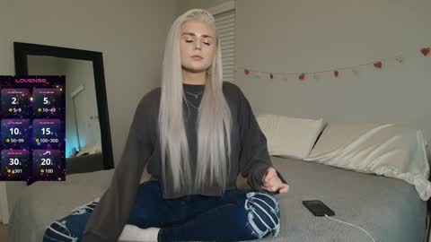 buitifulblonde online show from January 18, 1:08 am