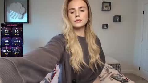 buitifulblonde online show from November 11, 9:04 pm