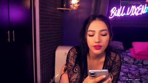 Bunny and The Rock online show from November 16, 9:48 am