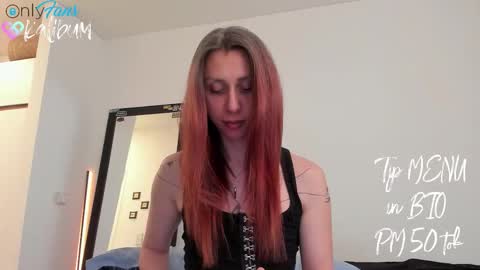 Snapshot of bumbum_kalibum chatting on February 4, 3:34 am Ivan online show from February 4, 3:34 am