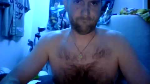 Snapshot of bumlover4567 chatting on February 12, 12:05 am bumlover4567 online show from February 12, 12:05 am