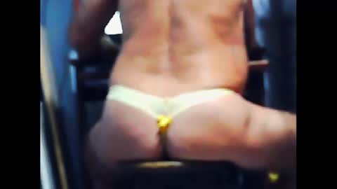 Snapshot of bundalisagulosa chatting on October 28, 11:47 am bundalisagulosa online show from October 28, 11:47 am