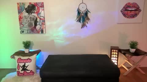 BUNNIE and THE DUDE TheLebowskis online show from May 19, 8:42 am