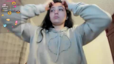 Snapshot of bunny_chloe chatting on February 1, 11:36 pm bunny_chloe online show from February 1, 11:36 pm