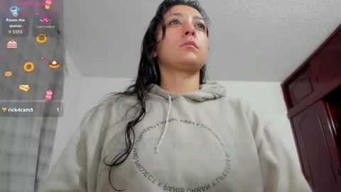 Snapshot of bunny_chloe chatting on February 15, 11:34 pm bunny_chloe online show from February 15, 11:34 pm