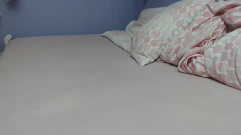 Snapshot of bunny_nextdoor chatting on January 15, 1:12 am Bunny Miss me Online every day here - online show from January 15, 1:12 am