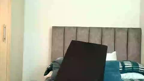 Carolina online show from March 27, 4:29 am