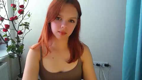 Snapshot of bunnybloom_ chatting on September 22, 8:27 am Ariel online show from September 22, 8:27 am