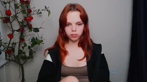 Snapshot of bunnybloom_ chatting on November 17, 10:15 pm Ariel online show from November 17, 10:15 pm