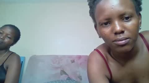 bunnydiva_ online show from October 18, 4:04 am