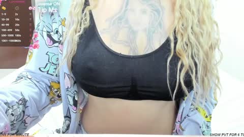 BUNNYEROTIC 01 online show from January 13, 3:23 am