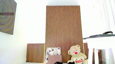 Angela Santini online show from September 21, 6:15 am