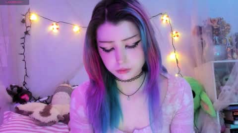 Snapshot of bunnyislewd chatting on December 5, 4:10 am bunnyislewd online show from December 5, 4:10 am