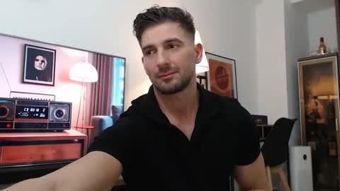 Snapshot of bunzdanny chatting on November 14, 5:33 pm BunzDanny online show from November 14, 5:33 pm