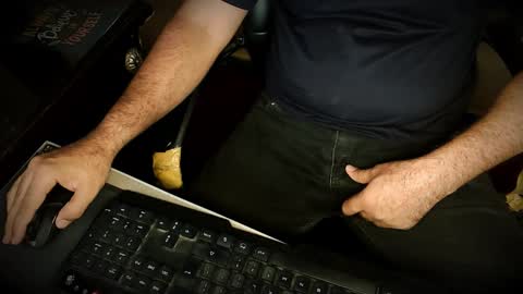 Hairy Arabian online show from October 26, 4:29 am