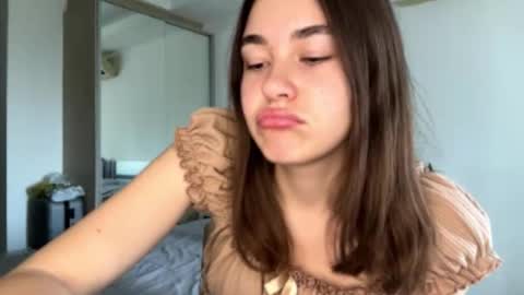 Nica online show from February 26, 5:39 am