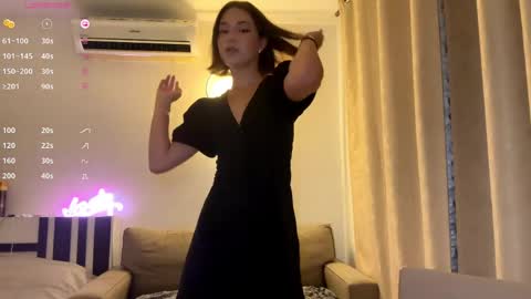 Snapshot of burmahimes chatting on May 6, 8:58 pm Nica online show from May 6, 8:58 pm