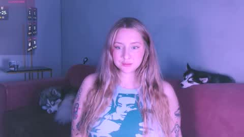 Snapshot of burn_lissa chatting on October 26, 7:09 pm Lissa online show from October 26, 7:09 pm