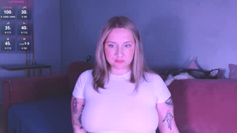 Snapshot of burn_lissa chatting on November 27, 7:38 pm Lissa online show from November 27, 7:38 pm