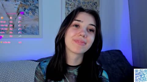 Snapshot of burnletitallburn chatting on March 4, 4:27 am Jessica online show from March 4, 4:27 am