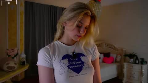 Snapshot of burnletitallburn chatting on September 13, 3:45 pm Jessica online show from September 13, 3:45 pm