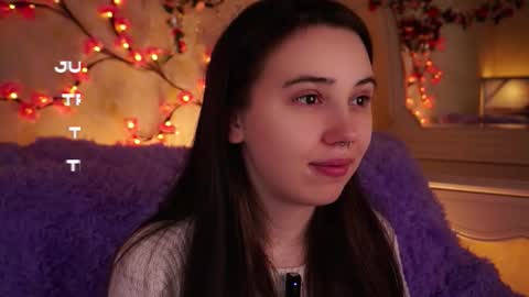 Snapshot of burnletitallburn chatting on November 22, 3:27 am Jessica online show from November 22, 3:27 am